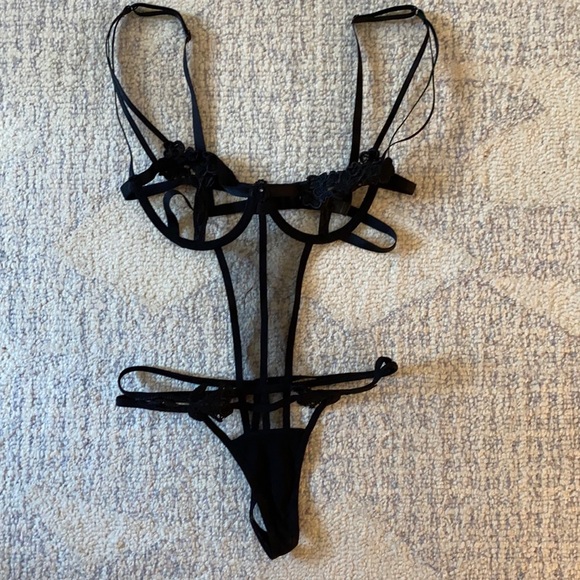 Bluebella Lingerie 32C strappy bodysuit - Picture 1 of 4